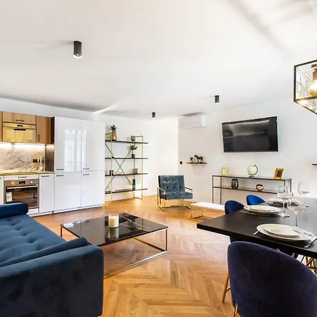 My - Champs Elysees Paris