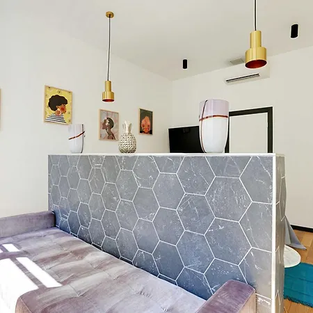 My - Champs Elysees Apartamento *