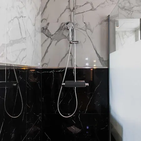 My - Champs Elysees Apartamento