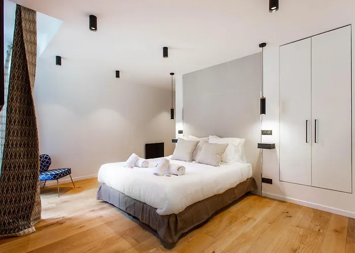 Apartment My - Champs Elysees Paris